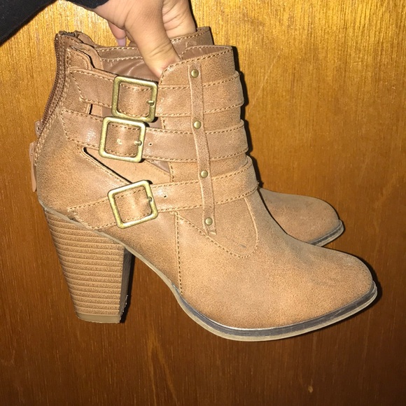 Booties - Picture 2 of 4